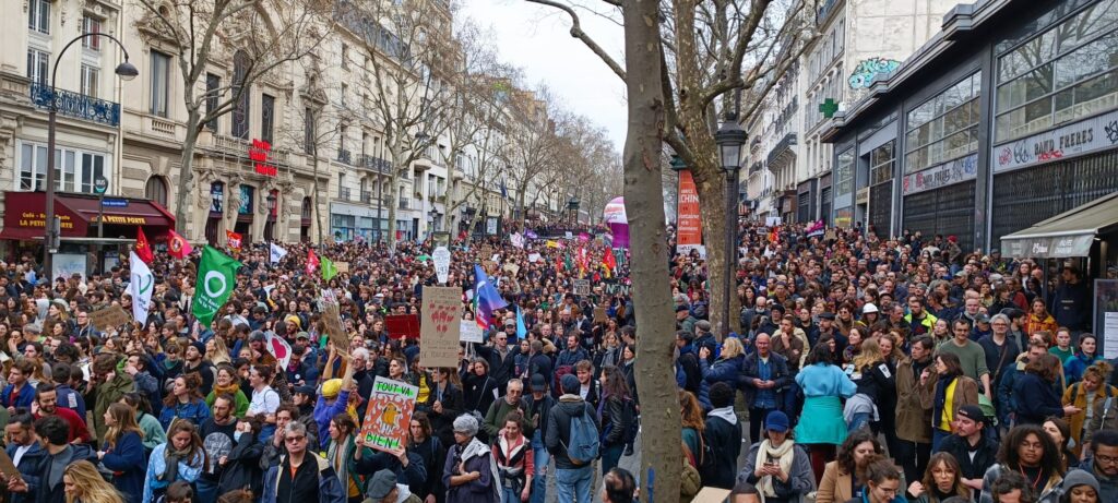 Manifestation à Paris du 23 mars 2023